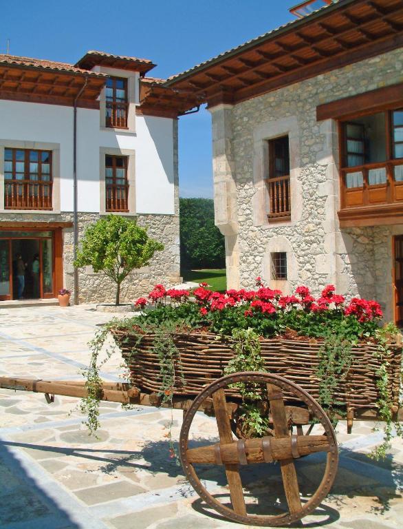 Hotel Aldama Golf Quintana de Llanes Exterior foto
